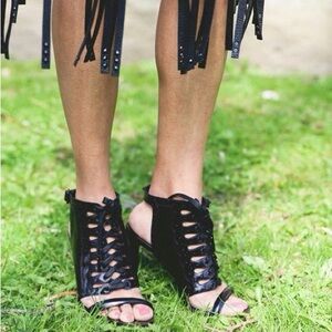 BURBERRY Cutout Laceup Heels